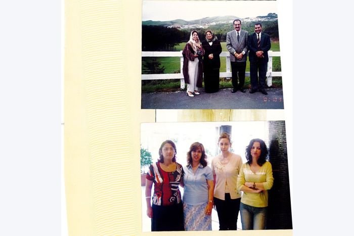 Scanned event photograph 001